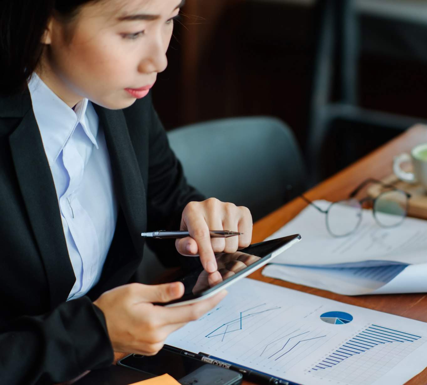 Payroll specialist preparing monthly salaries